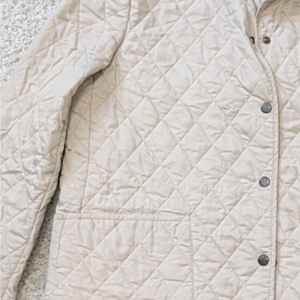 BURBERRY Beige Quilted Nova Check
Pattern Jacket - Picture 4 of 10